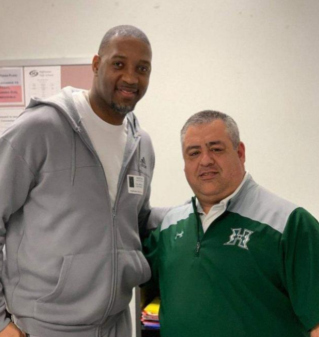 坚实的伙伴 坚实的伙伴