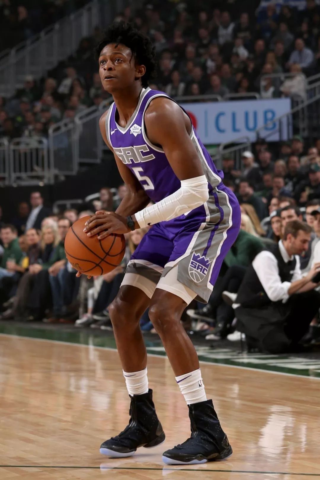 板方面处于 板方面处于