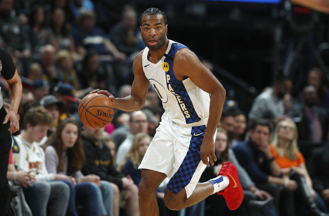 三位一体的 三位一体的